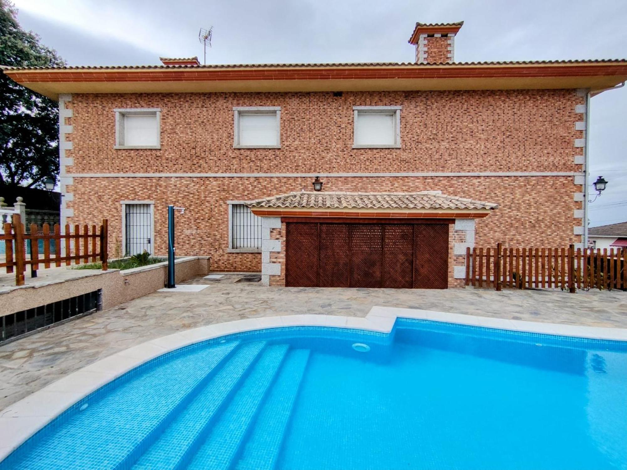 Preciosa Villa Para Grupos Grandes Con Piscina Y Bbq Casarrubios del Monte Exterior foto